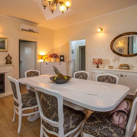 Apartment Valerija Jesenice  Kültér fotó