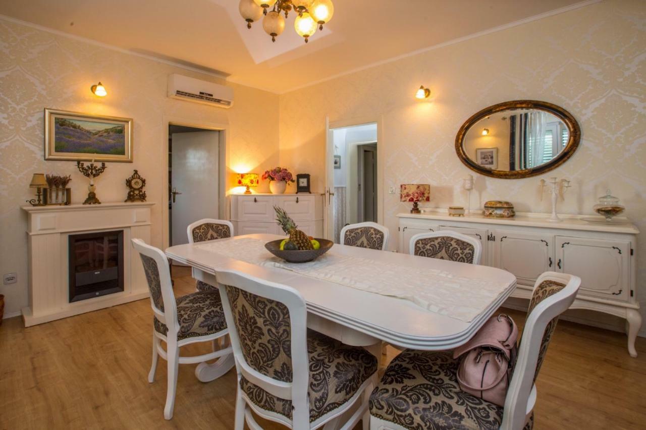 Apartment Valerija Jesenice  Kültér fotó