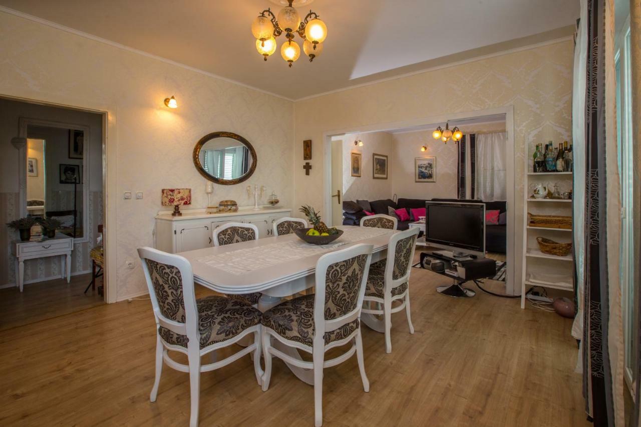 Apartment Valerija Jesenice  Kültér fotó