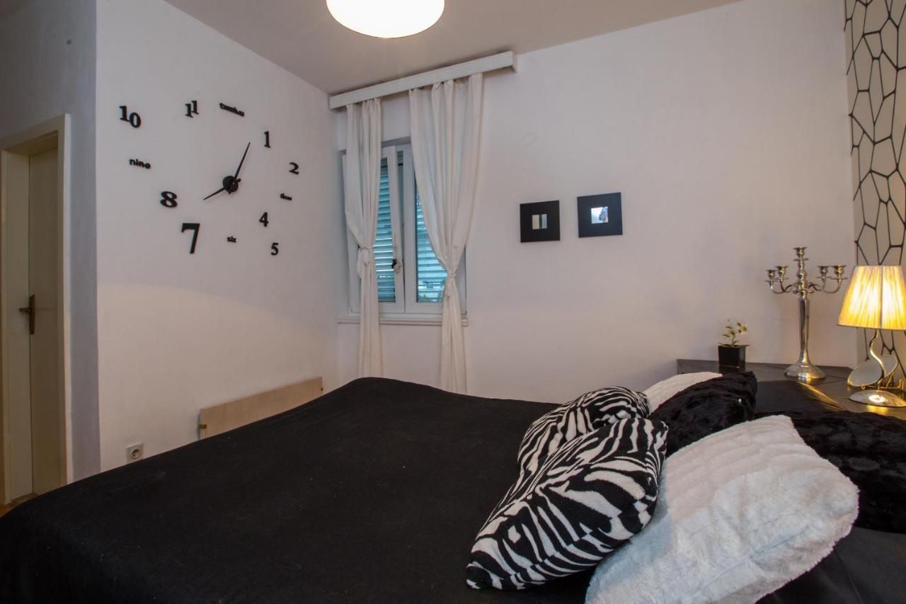 Apartment Valerija Jesenice  Kültér fotó